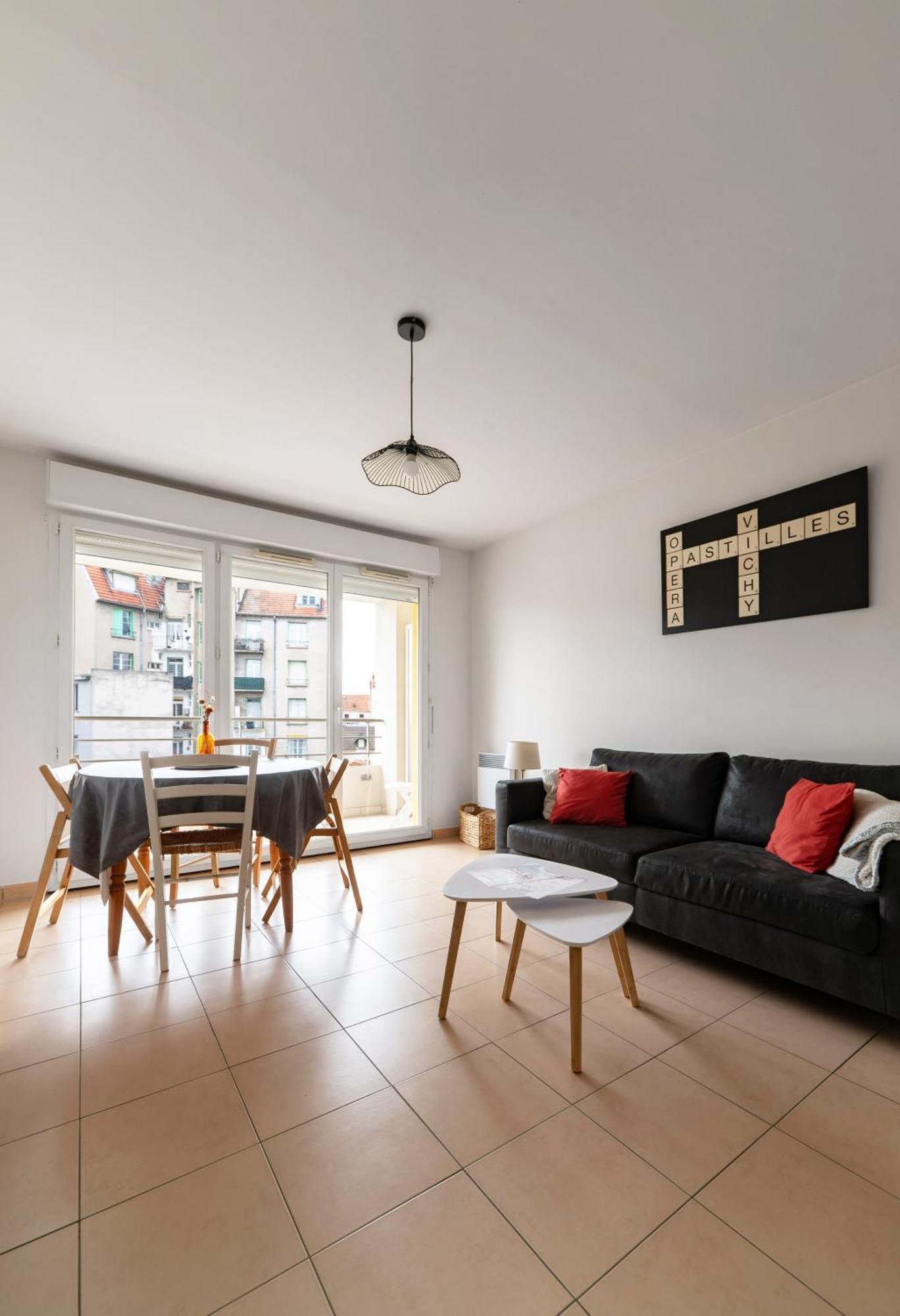 וישי L'Eugenie - Appartement Design & Confort En Centre-Ville מראה חיצוני תמונה