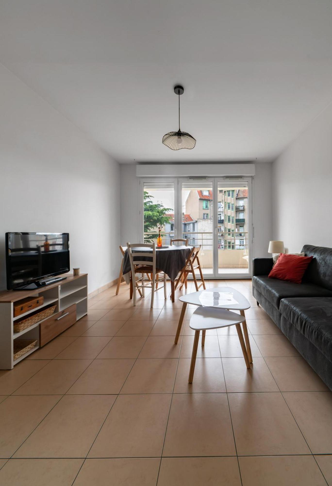 וישי L'Eugenie - Appartement Design & Confort En Centre-Ville מראה חיצוני תמונה